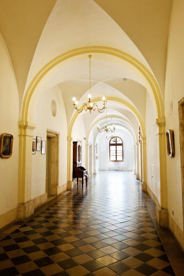 Austrian Pilgrim Hospice Hotel Baitulmaqdis Luaran gambar